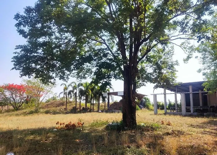 Banrai Pornsawun Resort