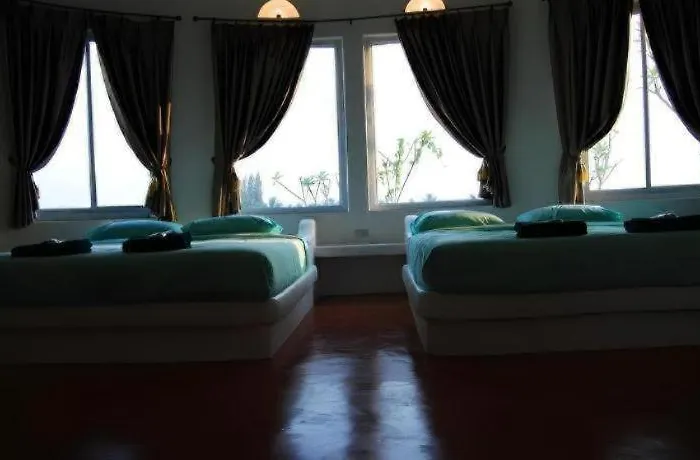 Banrai Pornsawun 4*